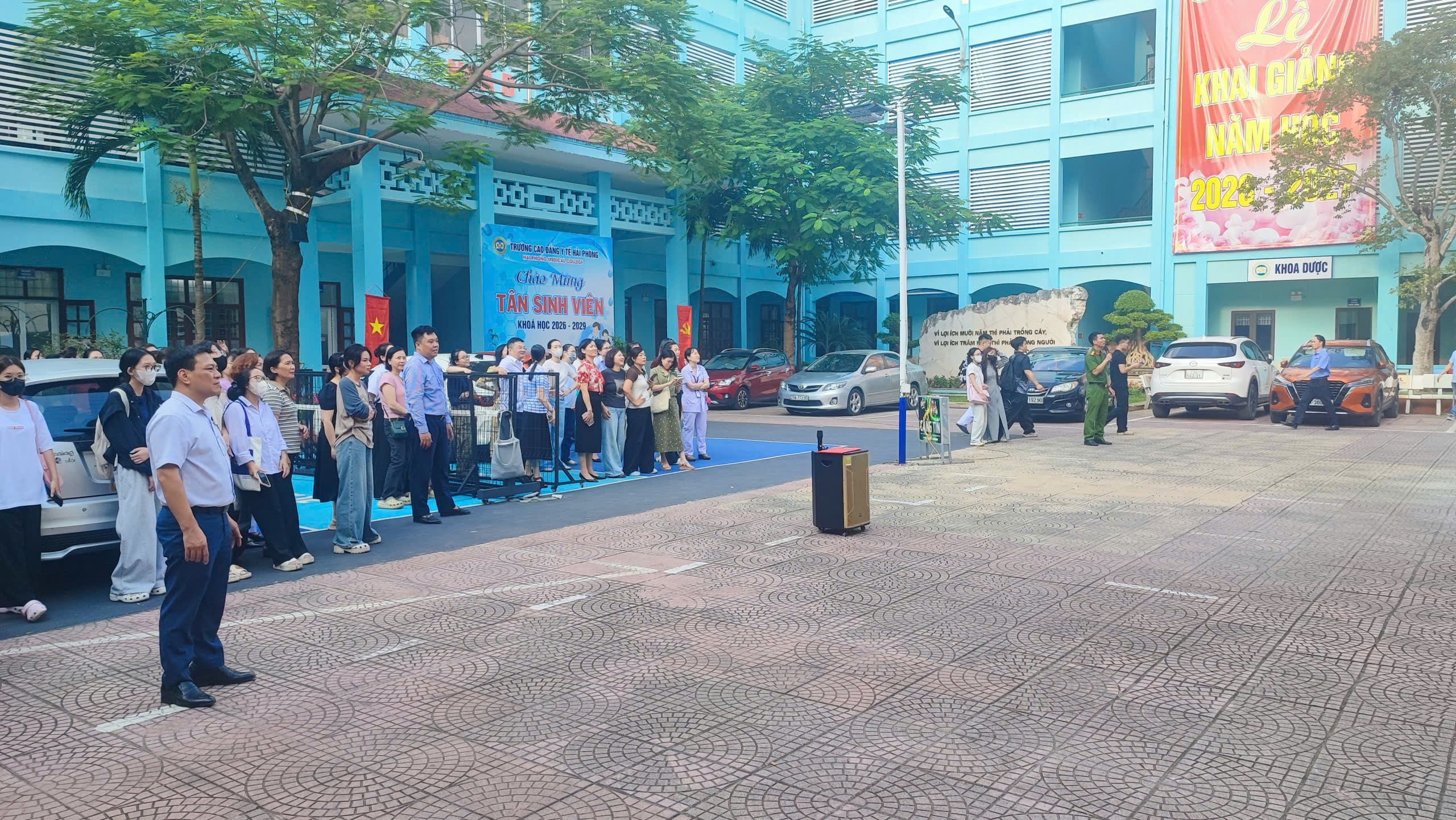 Đội chữa cháy và CNCH khu vực 1 tuyên truyền, tổ chức thực tập phương án chữa cháy và cứu nạn cứu hộ tại trường Cao đẳng Y tế